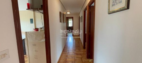 3 bedrooms House in A Coruna, Spain No. 160629 6