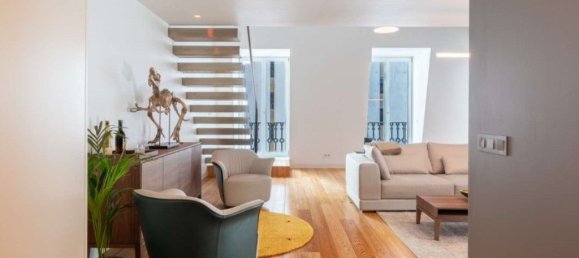 1 bedroom Penthouse in Lisbon, Portugal No. 115092 4