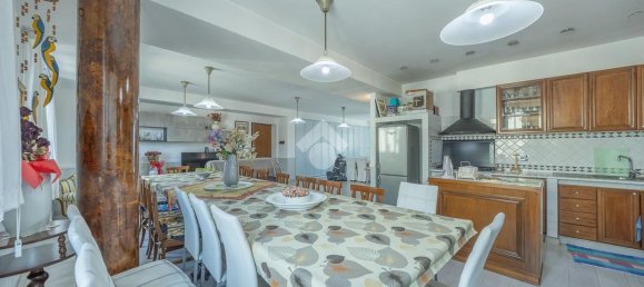 3 rooms Apartment in Rome, Italy No. 270359 5