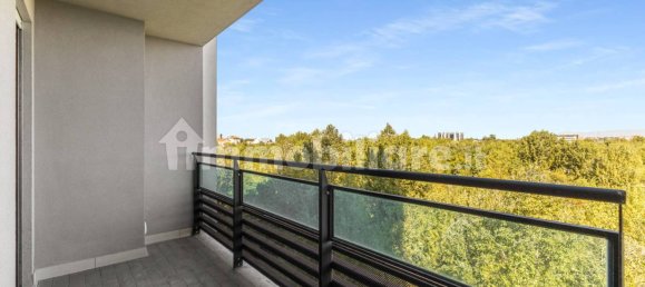 2 bedrooms Apartment in Sesto San Giovanni, Italy No. 343476 3