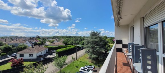 2 bedrooms Apartment in Illzach, France No. 59855 9