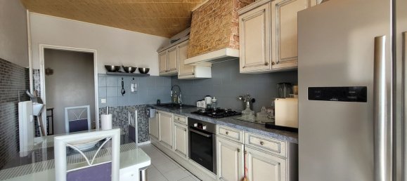 2 bedrooms Apartment in Illzach, France No. 59855 4