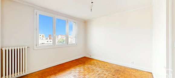 2 bedrooms Apartment in Aubervilliers, France No. 299647 2