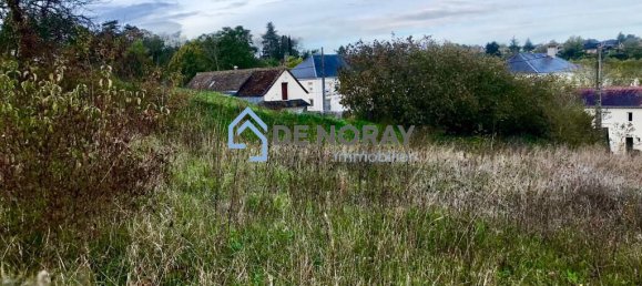 Terreno en Loches, France No. 80627 2