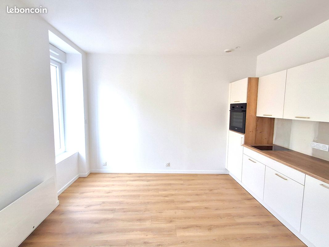 Apartamento de 1 dormitorio en Brest, France No. 284980