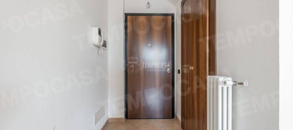 2 bedrooms Apartment in Collecchio, Italy No. 333337 3