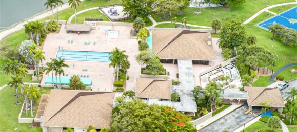 2 dormitorios propiedad comercial en venta en Miami, Miami-Dade, Florida, USA № 615034 6