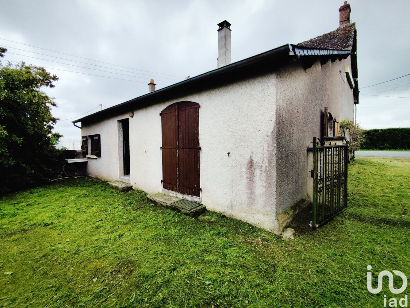 Propiedad comercial en Reignac-sur-Indre, France 4280 m² No. 240575