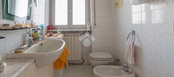 2 bedrooms Apartment in Treviglio, Italy No. 60078 8