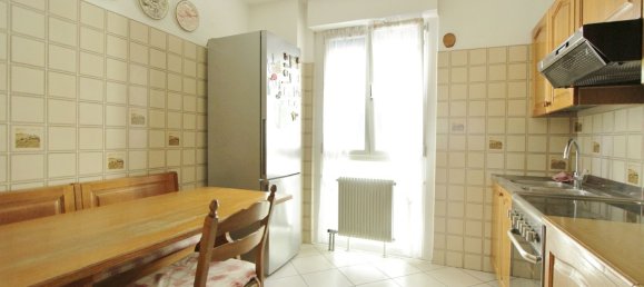 Apartamento T4 em Trento, Italy N.º 332580 3