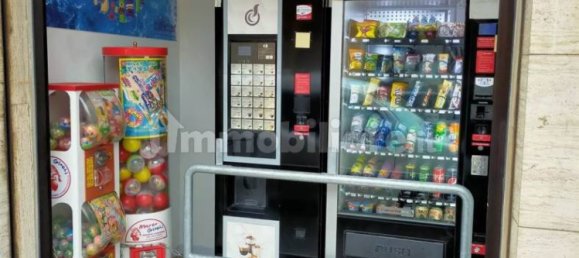 Коммерческая недвижимость с 1 комнатой в Кьоджа, Италия № 56547 8