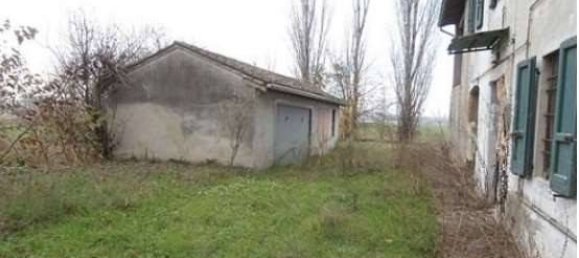 4 bedrooms House in Busseto, Italy No. 302535 3