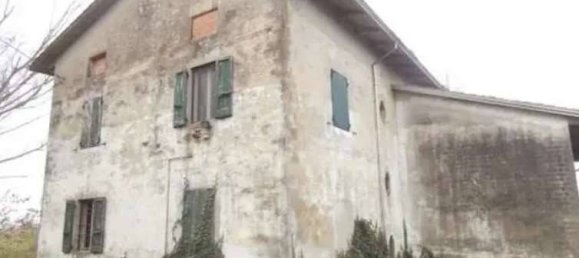 4 bedrooms House in Busseto, Italy No. 302535 9