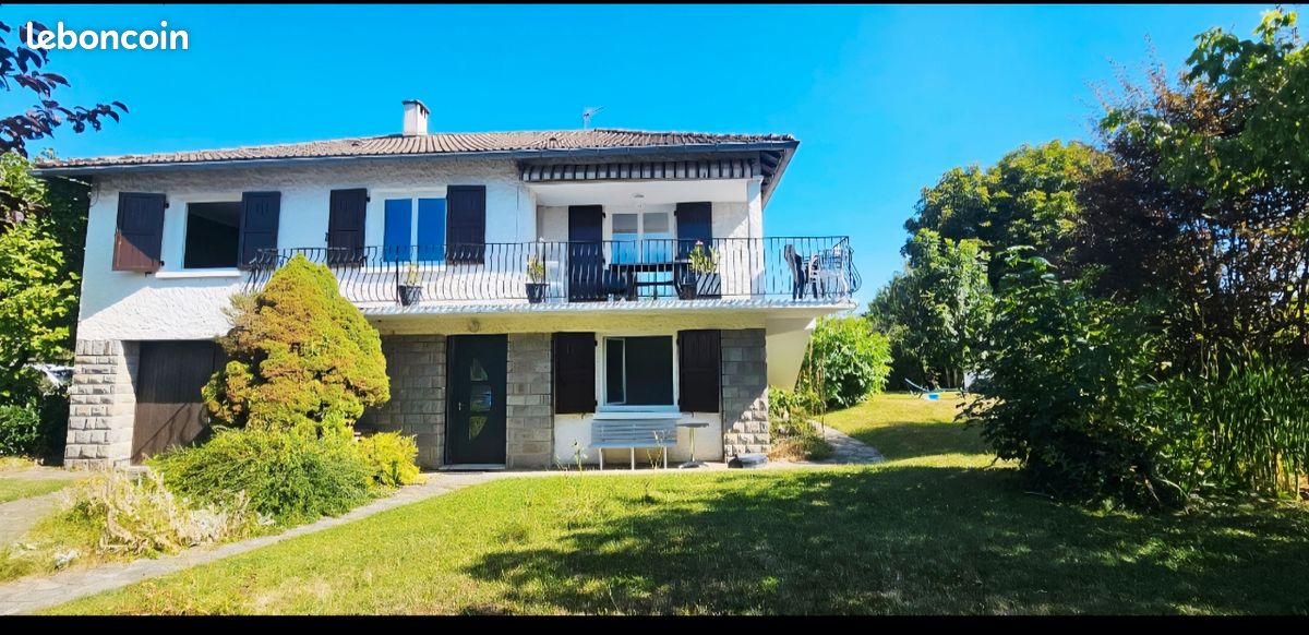 4 bedrooms House in Arpajon-sur-Cere, France No. 317617