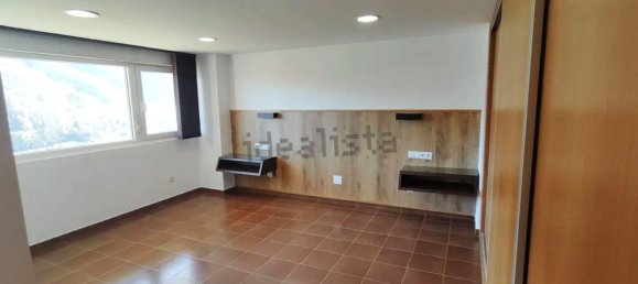 3 Schlafzimmer Haus in Oviedo, Spain, Nr. 147482 23