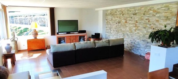 3 Schlafzimmer Haus in Oviedo, Spain, Nr. 147482 5