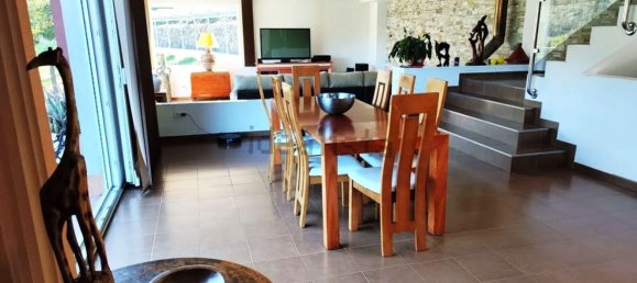 3 Schlafzimmer Haus in Oviedo, Spain, Nr. 147482 4