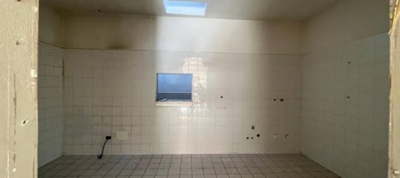 Gewerbliche Immobilie in Diano Marina, Italy 150m², Nr. 108163 2