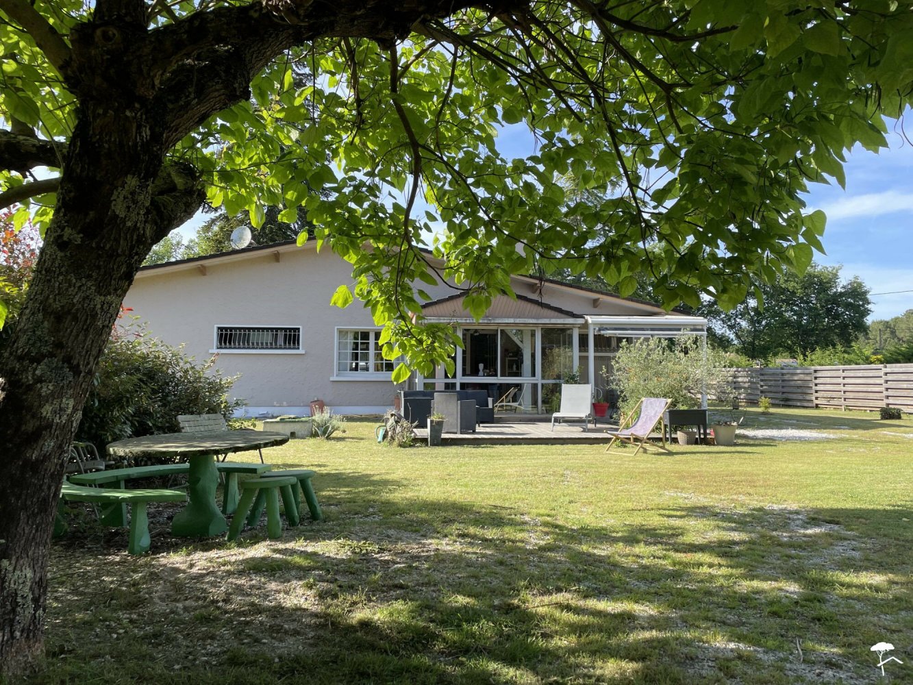 2 bedrooms House in Salles, France No. 278720