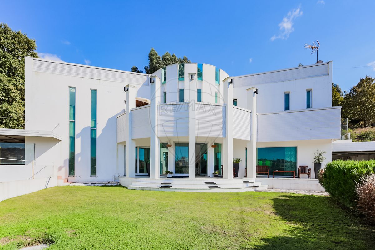 3 bedrooms House in Santo Tirso, Portugal No. 163103