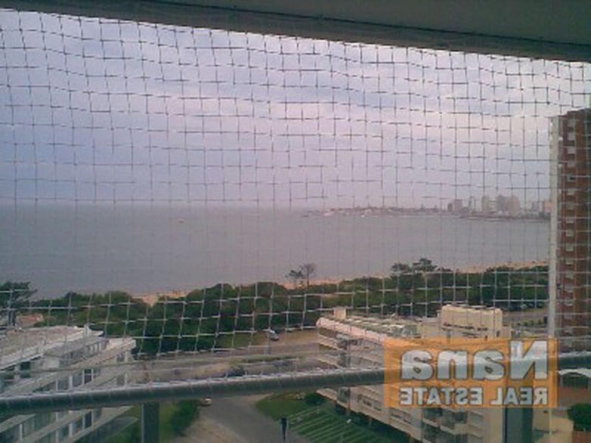 2 bedrooms Apartment in Maldonado, Uruguay No. 4727
