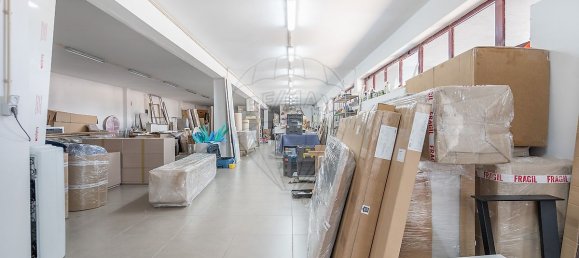 Propiedad comercial en Pacos de Ferreira, Portugal 1076 m² No. 52113 5