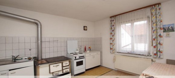6 rooms Townhouse in Neuburg-Schrobenhausen, Germany No. 228526 4