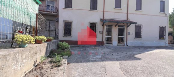 2 Schlafzimmer Haus in Mantua, Italy, Nr. 314356 10