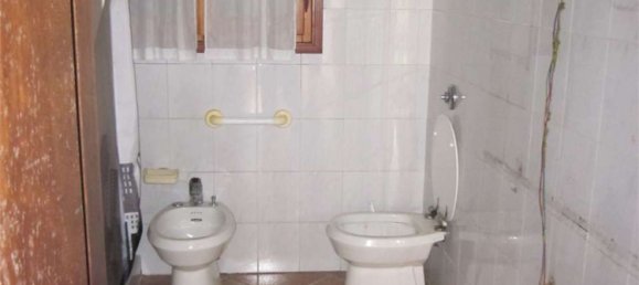 6-salle Maison à Salzano, Italy No. 115733 2