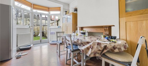 4 bedrooms House in Wimbledon, United Kingdom No. 7252 2