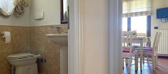 Villa de 3 dormitorios en Teramo, Italy No. 69210 19