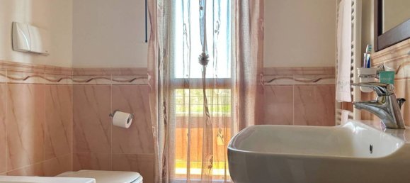 Villa de 3 dormitorios en Teramo, Italy No. 69210 39