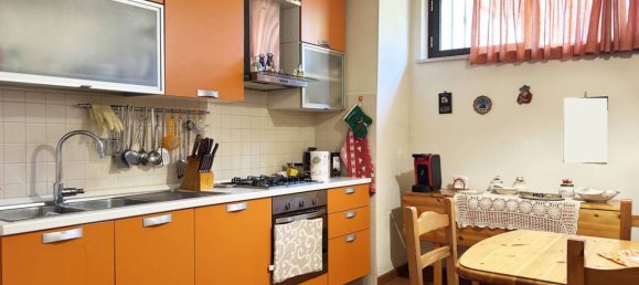 Villa de 3 dormitorios en Teramo, Italy No. 69210 43