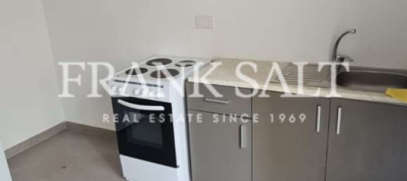 4 غرف نوم طابقين في San Gwann, Malta رقم 5002 2