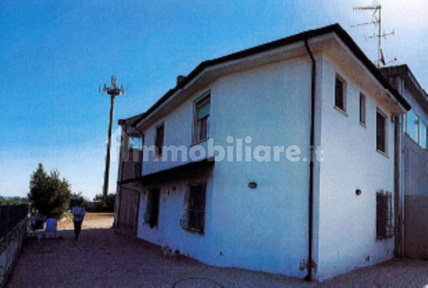 2 غرف نوم شقة في Vigarano Mainarda, Italy رقم 296830