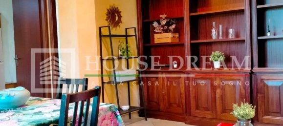 2 bedrooms Apartment in Rome, Italy No. 338012 3