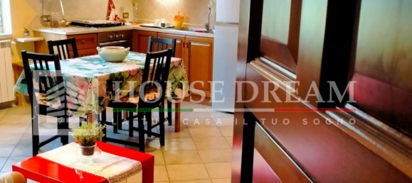 2 bedrooms Apartment in Rome, Italy No. 338012 2