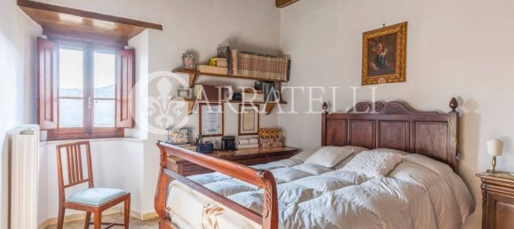 4 bedrooms House in Cortona, Italy No. 84273 14