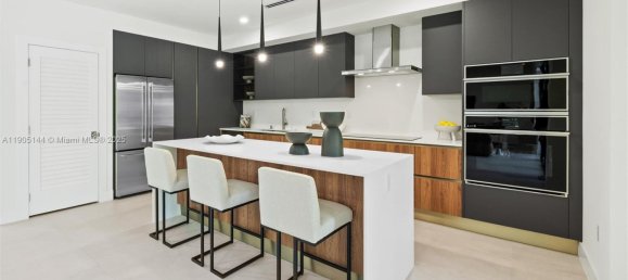 4 bedrooms Villa for sale in Miami, Miami-Dade, Florida, USA № 614193 8
