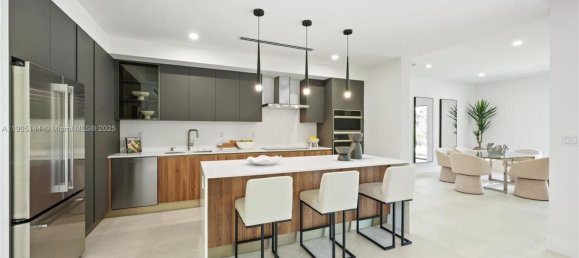 4 bedrooms Villa for sale in Miami, Miami-Dade, Florida, USA № 614193 6