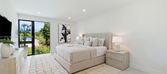 4 bedrooms Villa for sale in Miami, Miami-Dade, Florida, USA № 614193 11