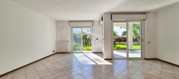 3-salle Appartement à Sanremo, Italy No. 265726 5