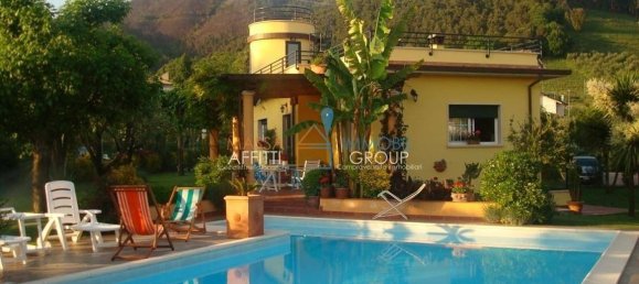 Вилла с 5 спальнями в Монтиньозо, Италия № 237332 2