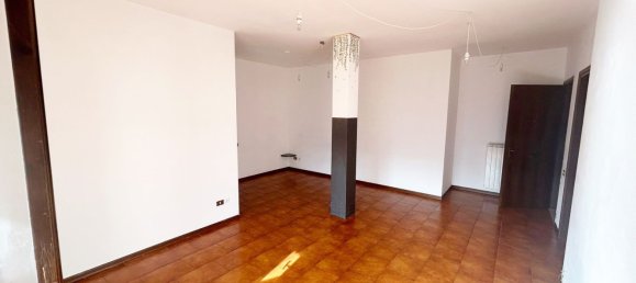 3 rooms Apartment in Arsago Seprio, Italy No. 283224 21