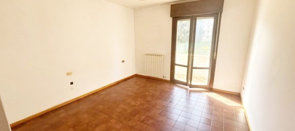 3 rooms Apartment in Arsago Seprio, Italy No. 283224 14