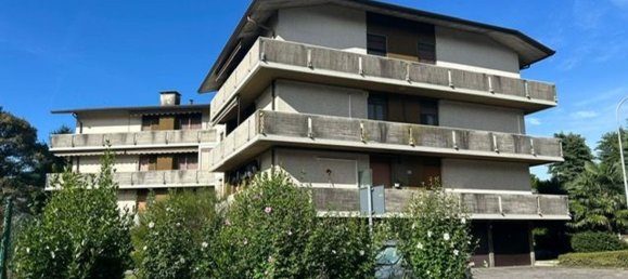 3 rooms Apartment in Arsago Seprio, Italy No. 283224 4