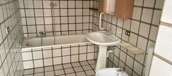 3 rooms Apartment in Arsago Seprio, Italy No. 283224 7