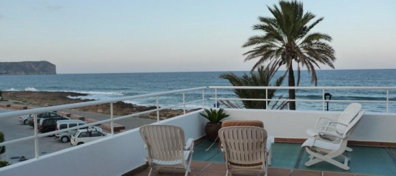 6 bedrooms Villa in Javea, Spain No. 3139 2