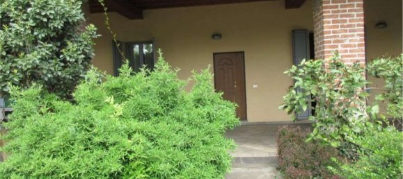 Villa de 6 divisões em Monza, Italy N.º 5352 12