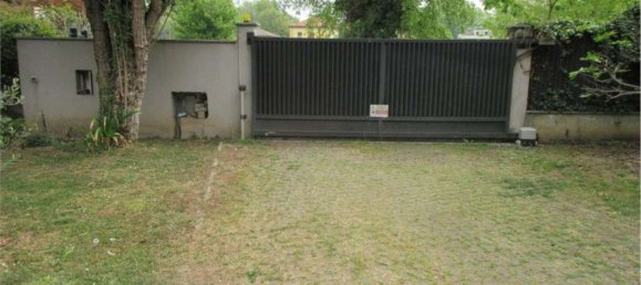 Villa de 6 divisões em Monza, Italy N.º 5352 13